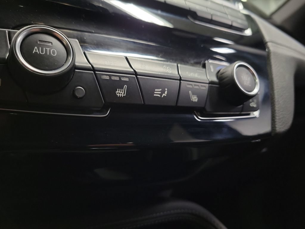 Used 2021 BMW X1 xDrive28i w/ Convenience Package AWD/4WD image 16