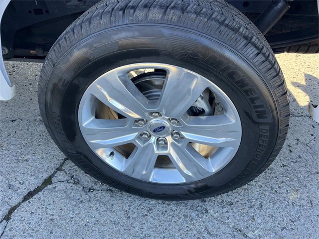 Used 2020 Ford F150 Platinum w/ Equipment Group 701A Luxury image 11