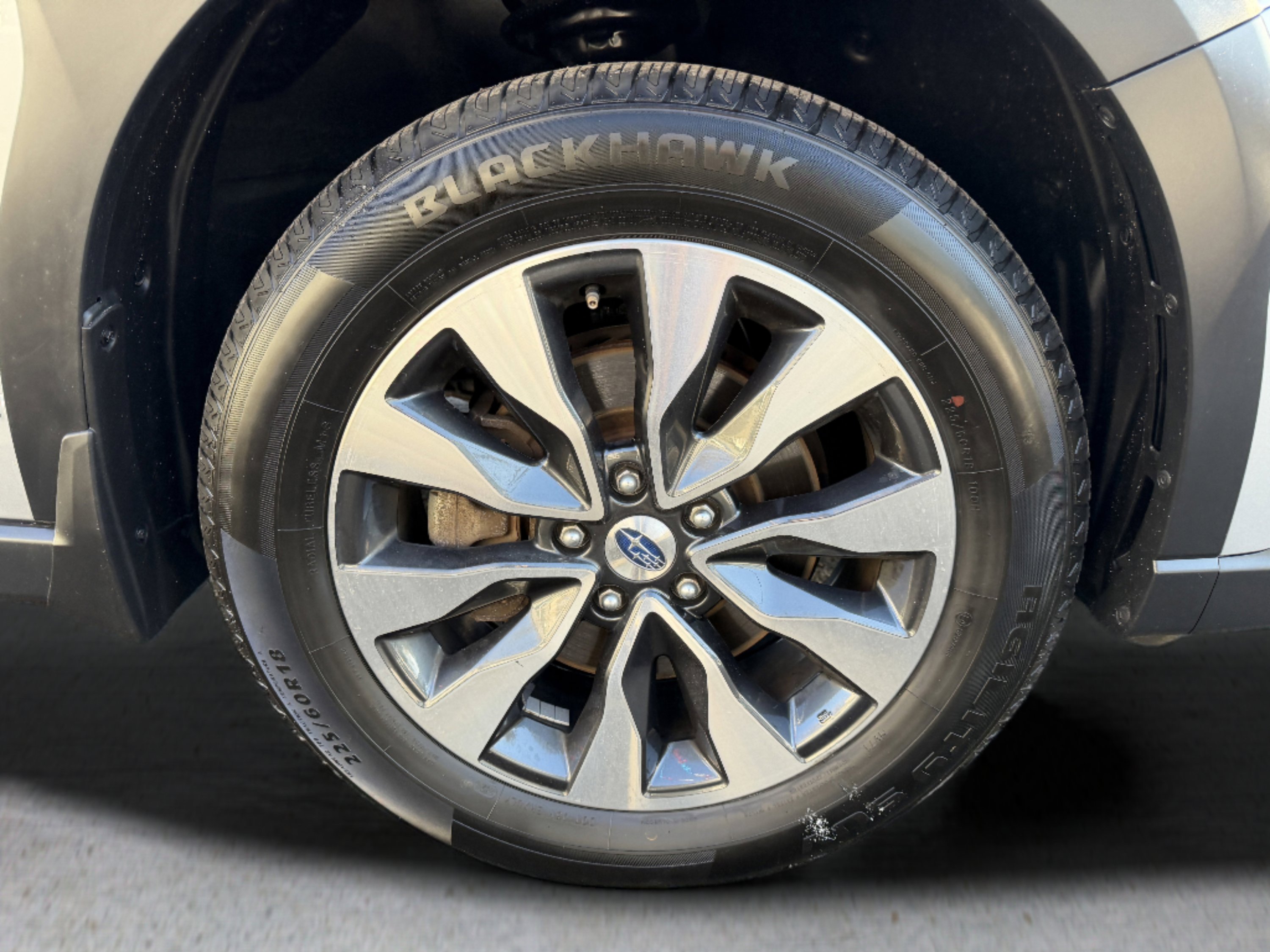 Used 2023 Subaru Outback Limited AWD/4WD image 21