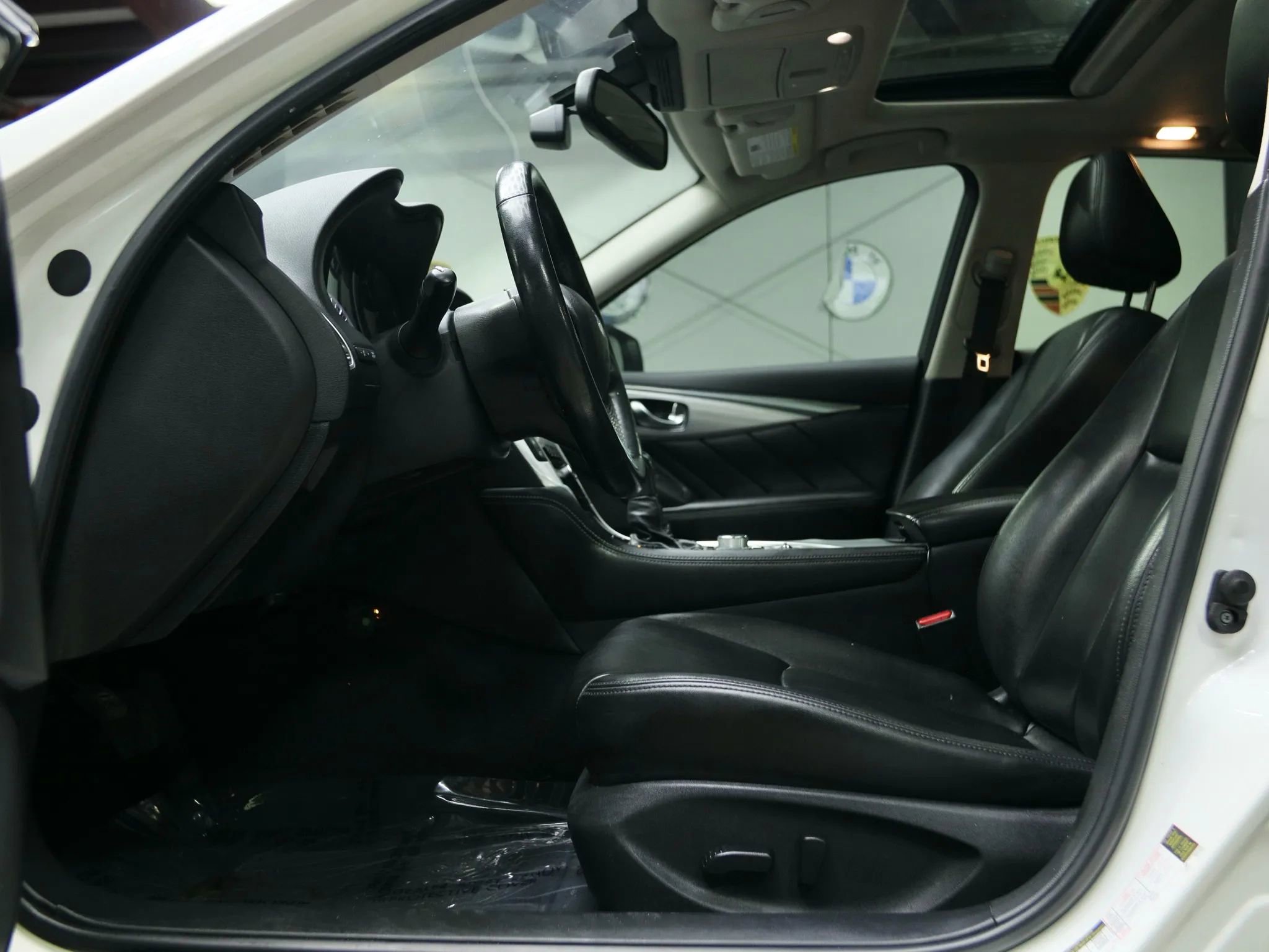 Used 2021 INFINITI Q50 Luxe w/ Cargo Package image 23