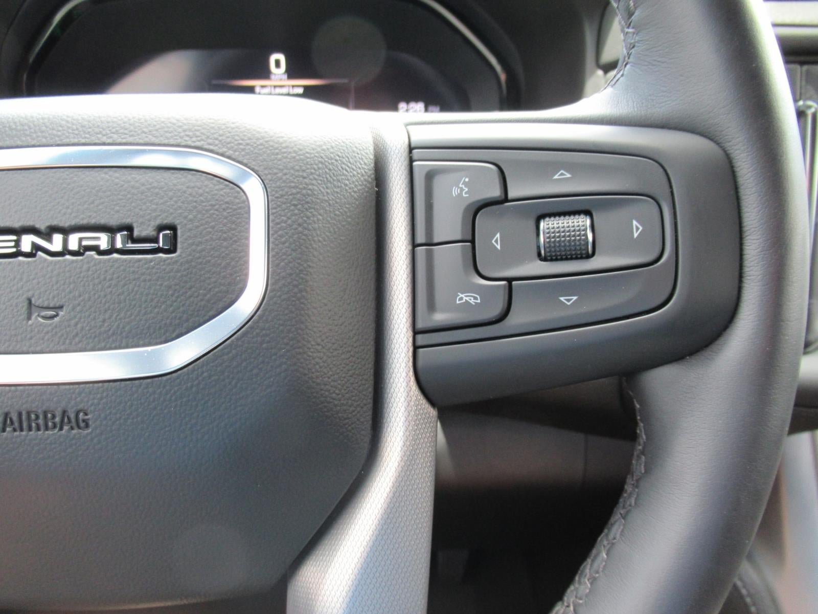 Used 2024 GMC Yukon Denali w/ Denali Reserve Package AWD/4WD image 29
