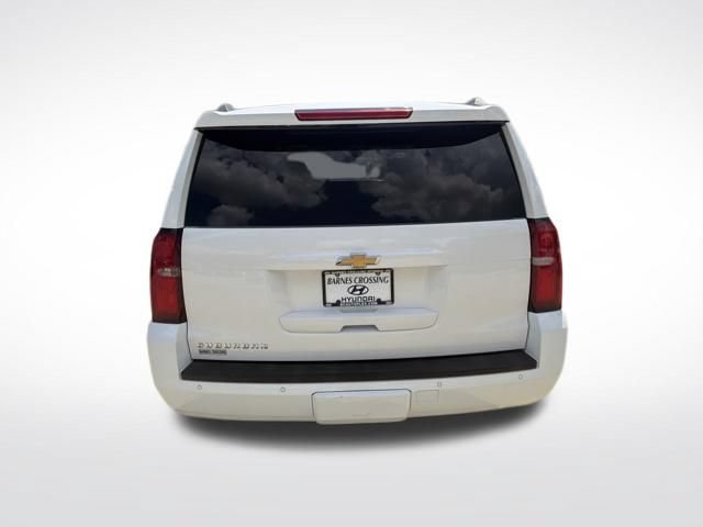 Used 2016 Chevrolet Suburban LT w/ Luxury Package RWD image 4