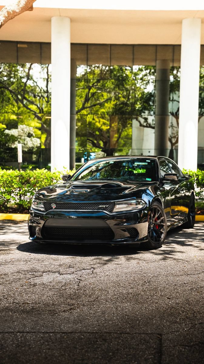 Used 2016 Dodge Charger SRT Hellcat w/ Harman/Kardon Audio Group RWD image 1