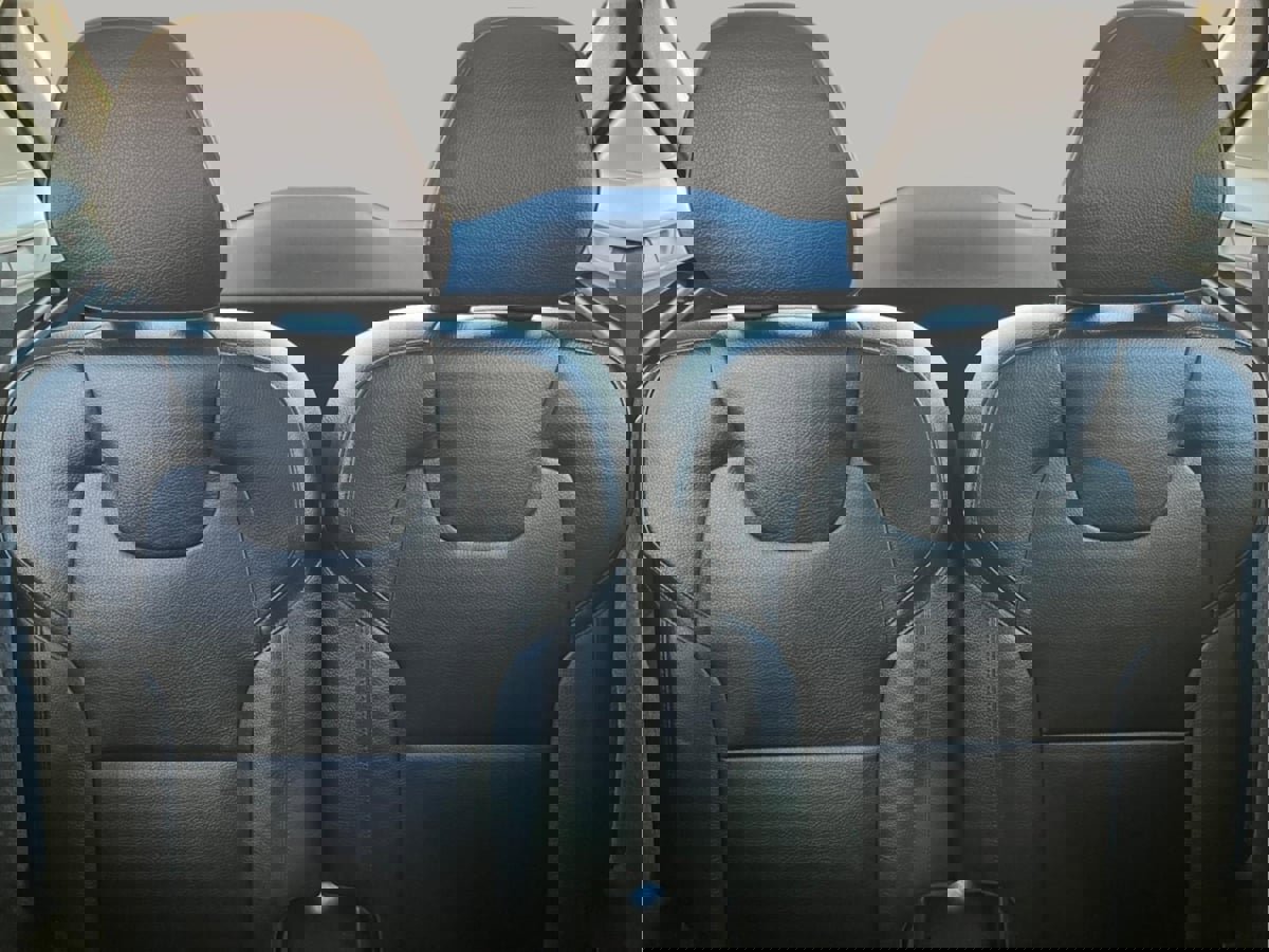 Used 2018 Volvo XC90 T6 Momentum w/ Convenience Package image 35