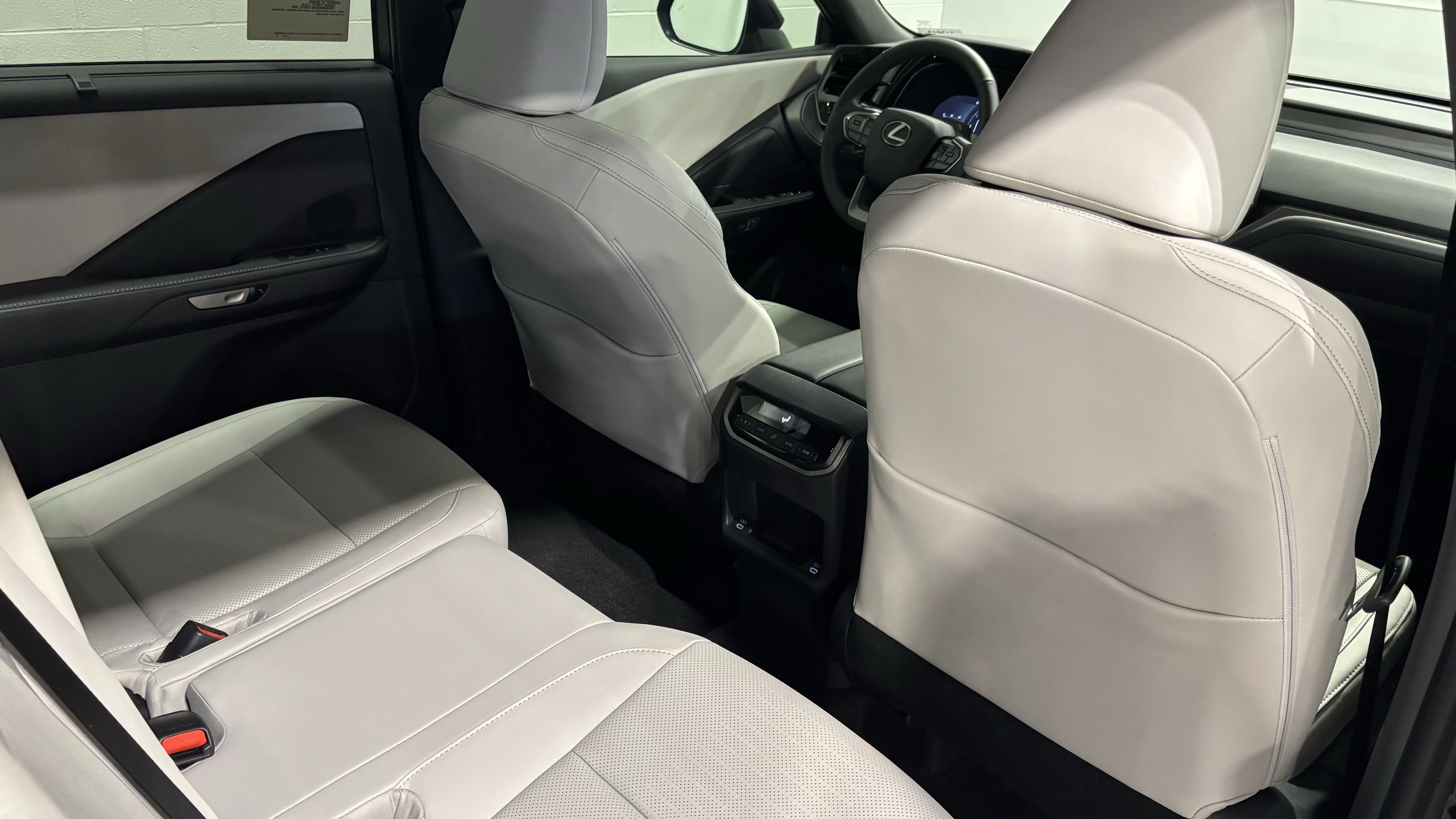 New 2026 Lexus TX 350 FWD w/ Convenience Package image 40