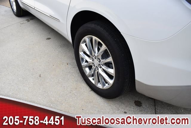 Used 2021 Buick Enclave Essence w/ Sound and Sites Package image 16