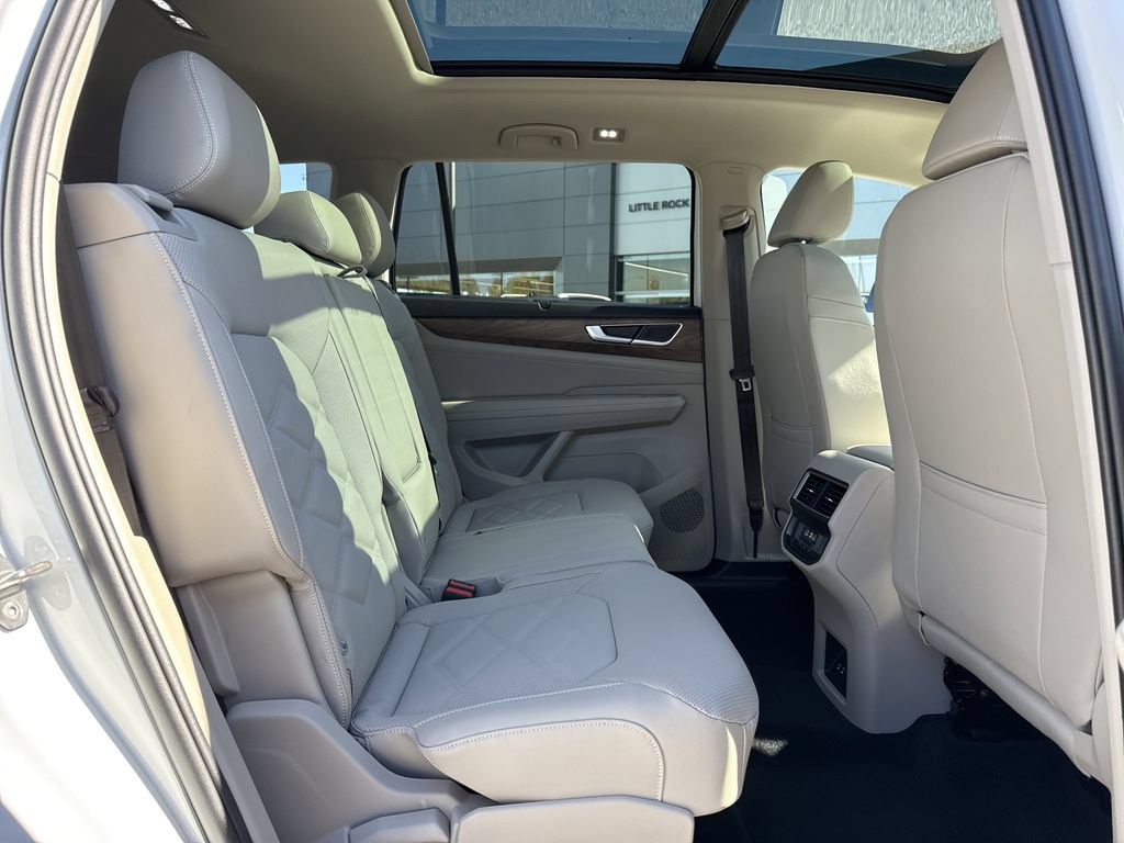 New 2026 Volkswagen Atlas SE FWD image 20