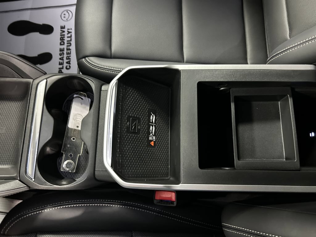 New 2027 GMC Terrain Elevation w/ Elevation Premium Package AWD/4WD image 19