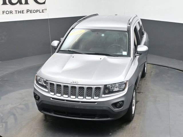 Used 2016 Jeep Compass Latitude image 45