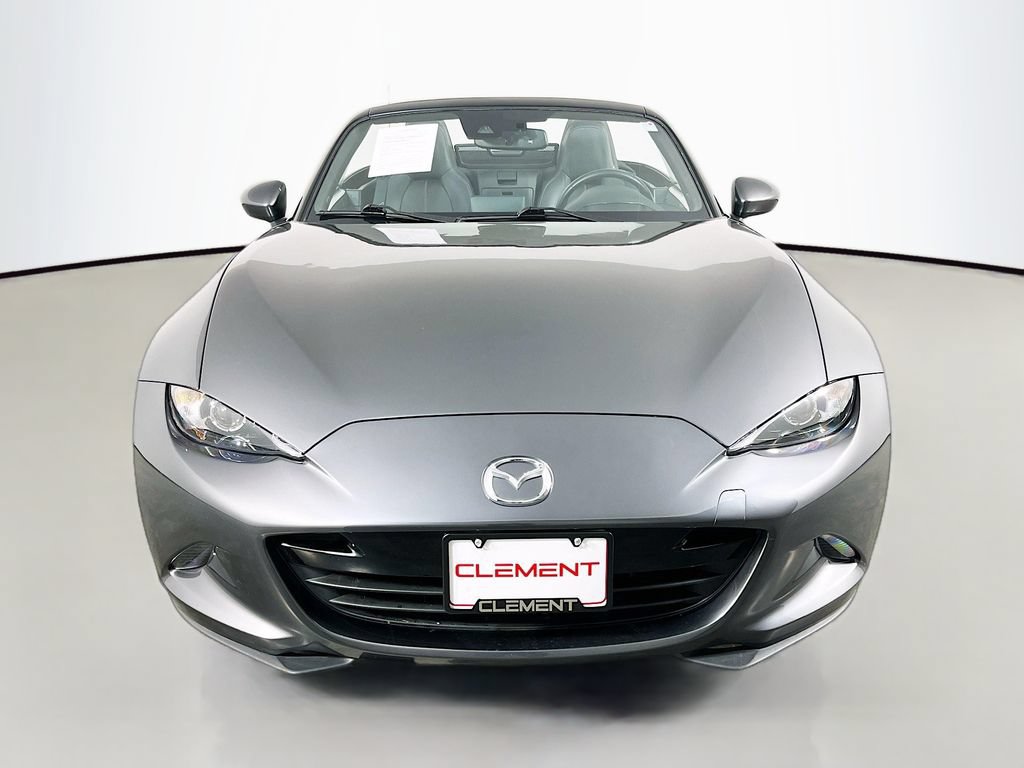 Used 2022 MAZDA MX-5 Miata Grand Touring RWD image 3