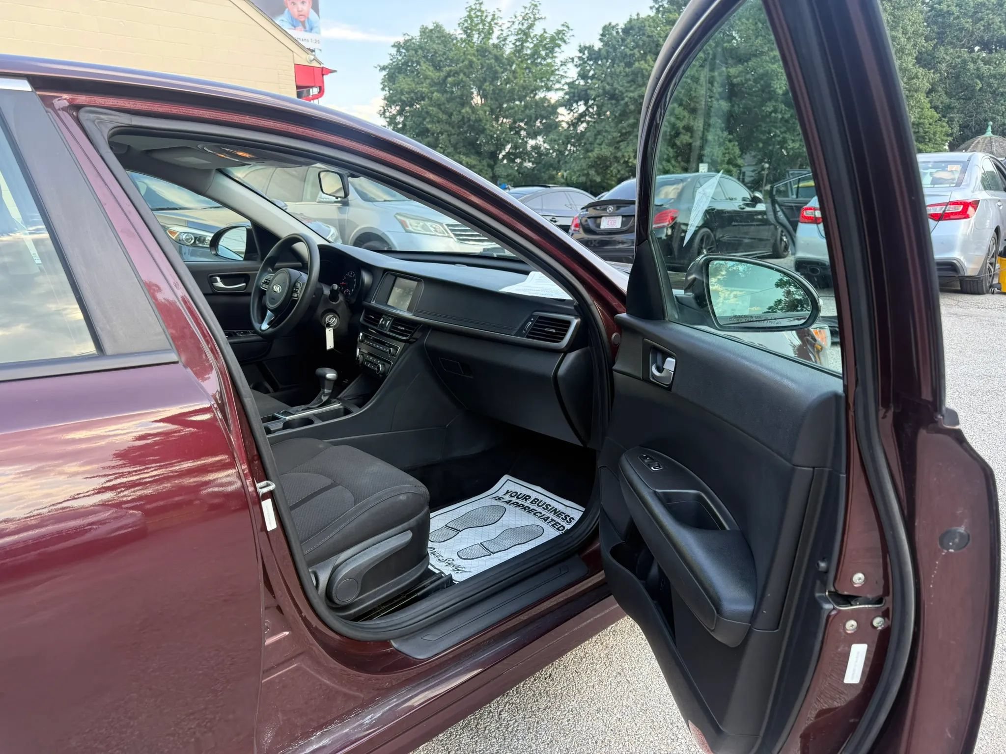 Used 2018 Kia Optima LX FWD image 18