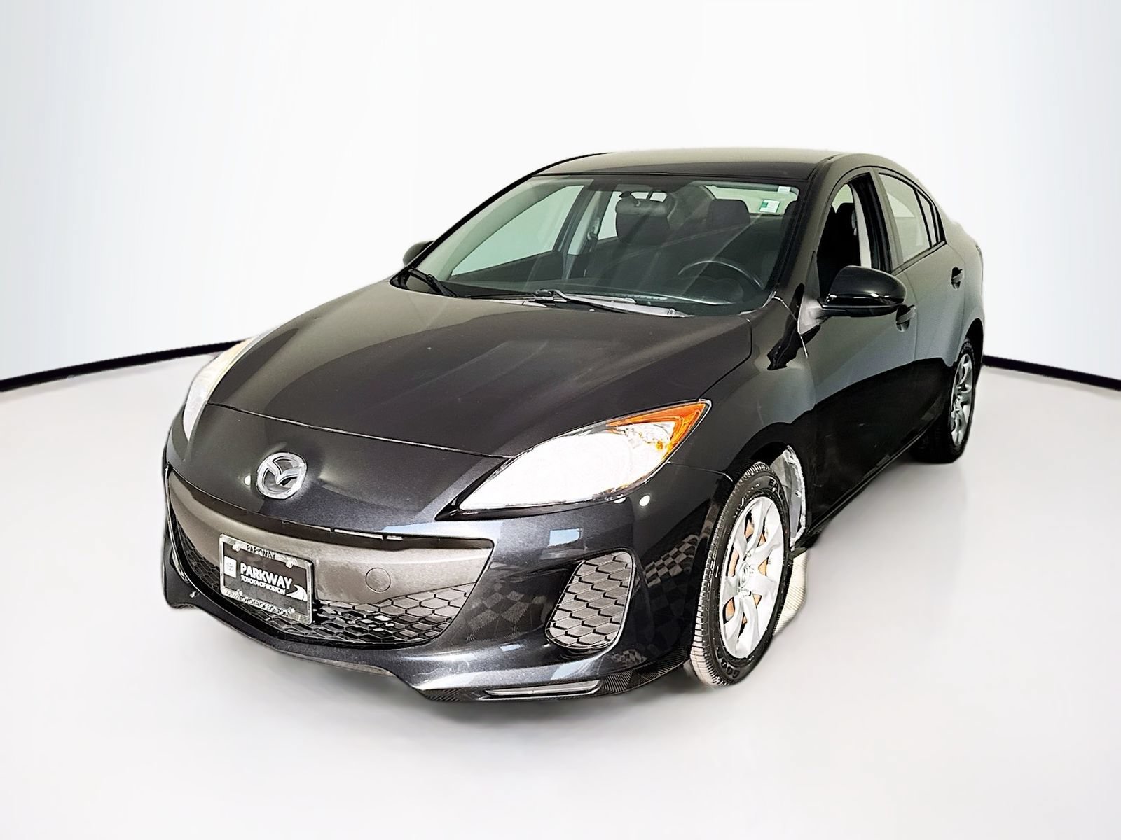 Used 2013 MAZDA MAZDA3 i Sport FWD image 3
