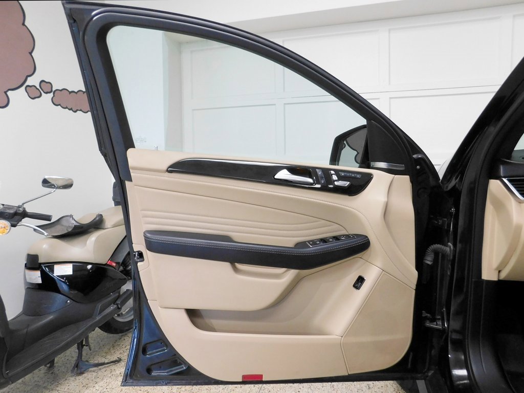 Used 2019 Mercedes-Benz GLE 43 AMG 4MATIC Coupe image 35