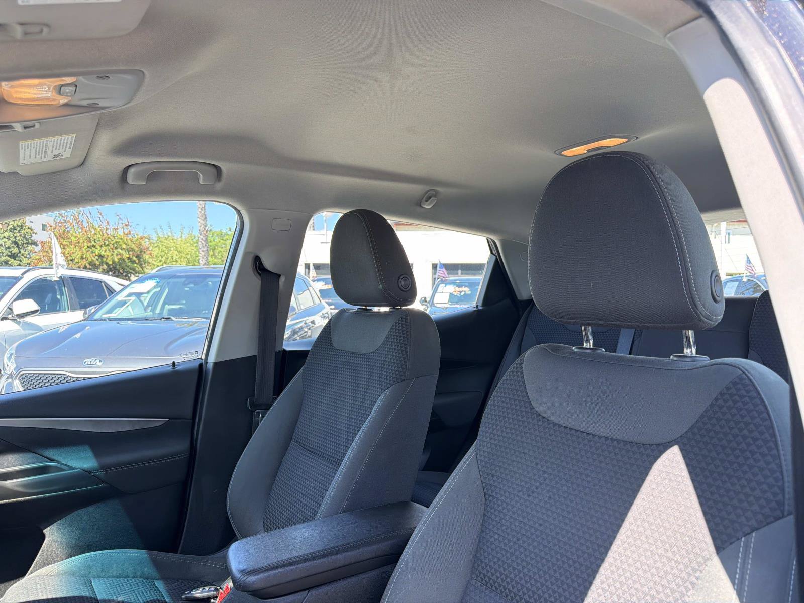 Used 2022 Chevrolet Bolt LT FWD image 16