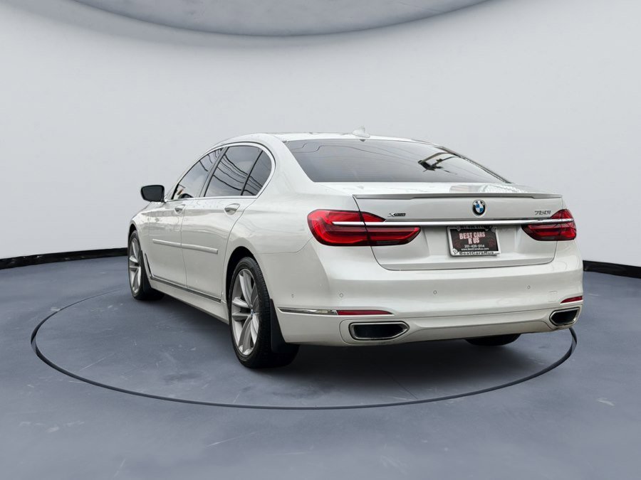 Used 2017 BMW 750i xDrive AWD/4WD image 5