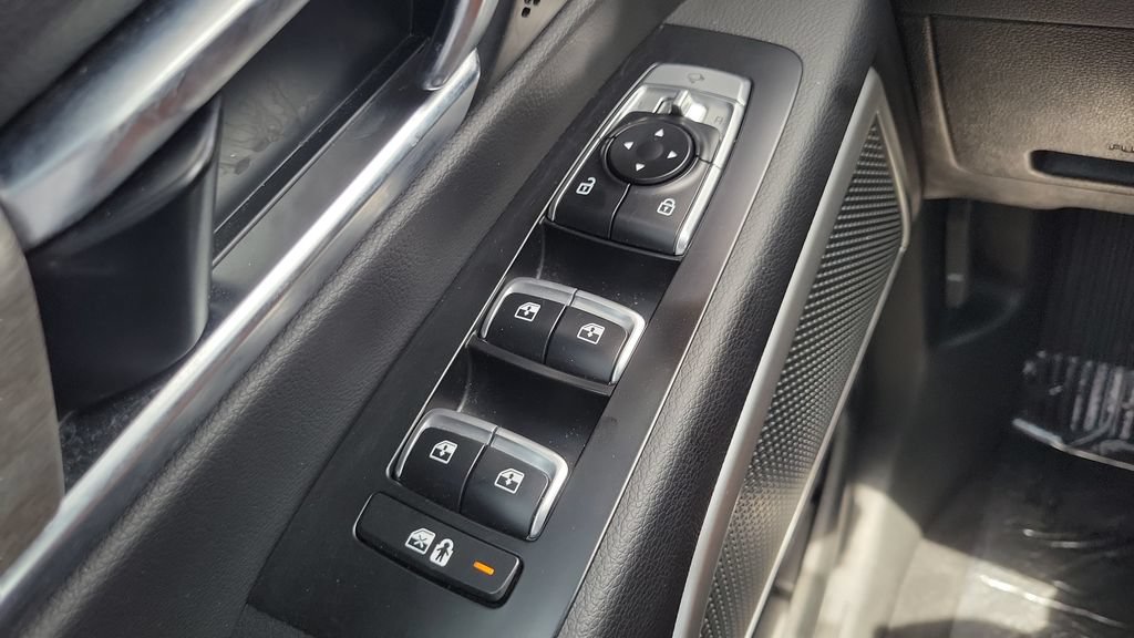 Used 2022 Kia Telluride EX w/ Towing Package AWD/4WD image 19
