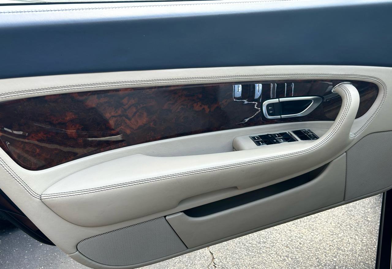 Used 2010 Bentley Continental GT w/ Convenience Specification Pkg image 15