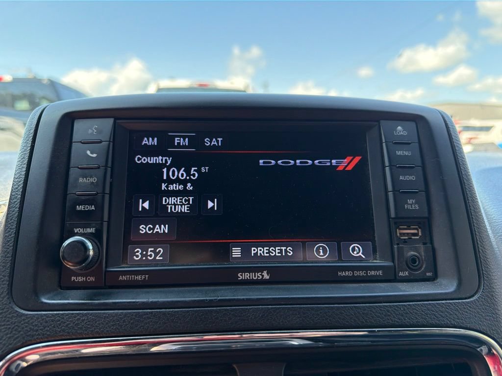 Used 2018 Dodge Grand Caravan SXT FWD image 31