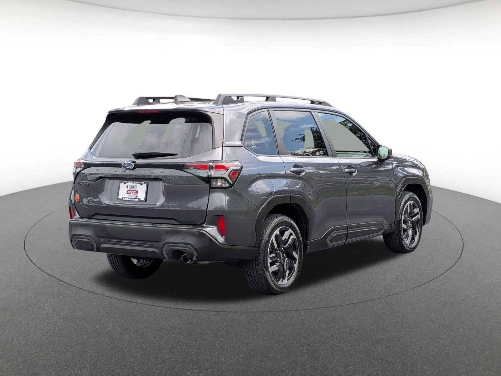 Used 2025 Subaru Forester Limited AWD/4WD image 5