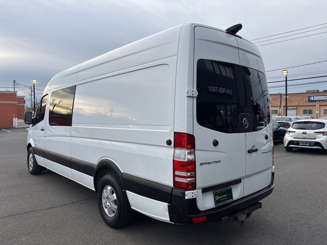 Used 2015 Mercedes-Benz Sprinter 2500 image 10