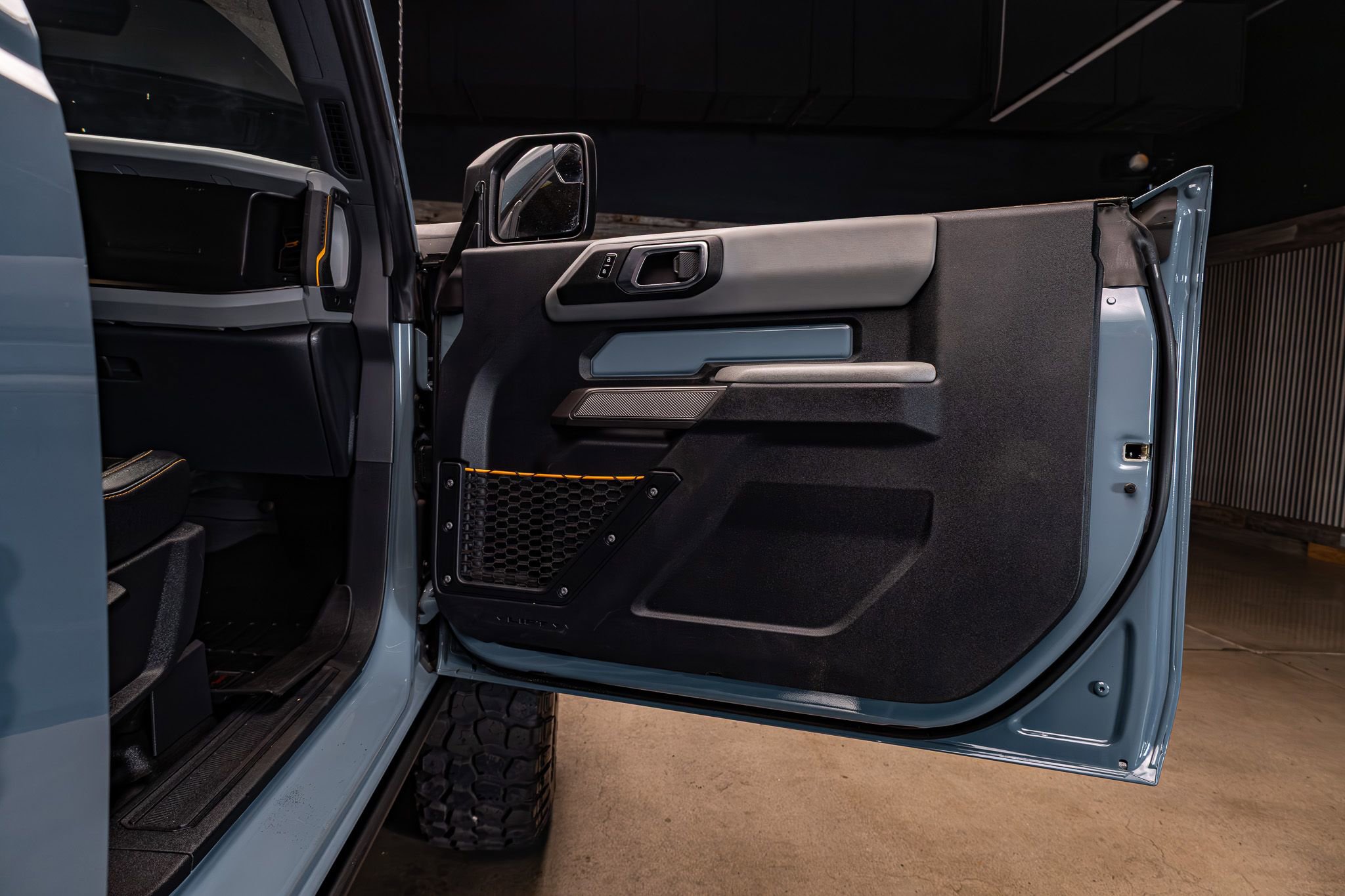 Used 2023 Ford Bronco Badlands image 23