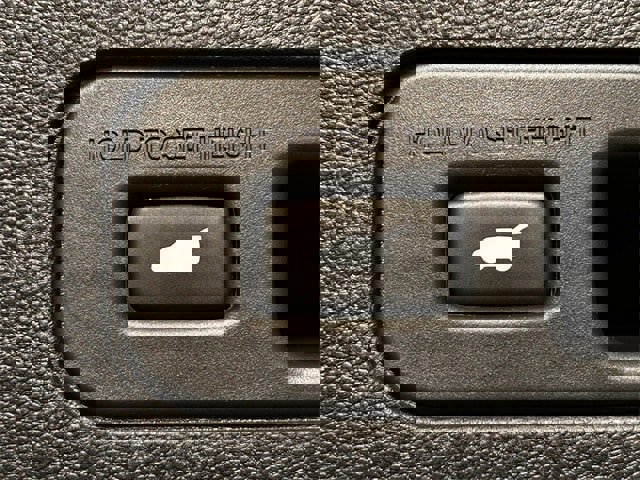 Used 2024 Acura MDX SH-AWD w/ Technology Package image 35