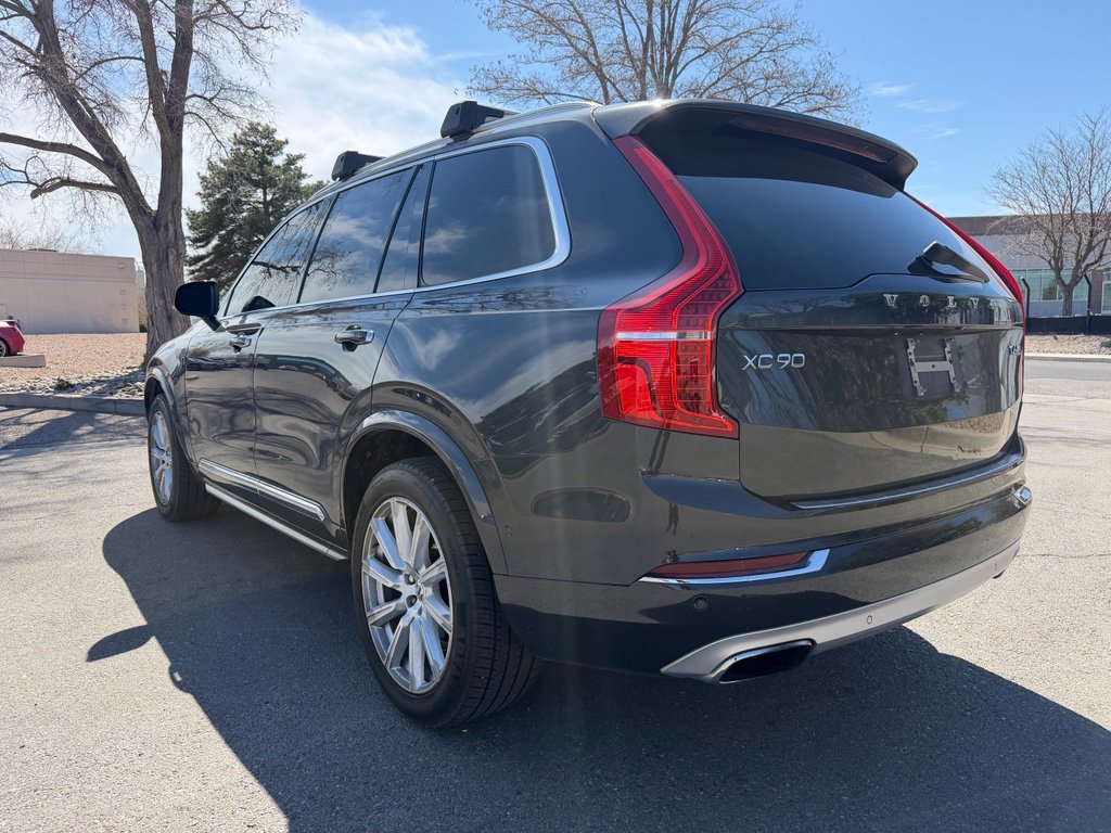 Used 2016 Volvo XC90 T6 Inscription w/ Vision Package image 10