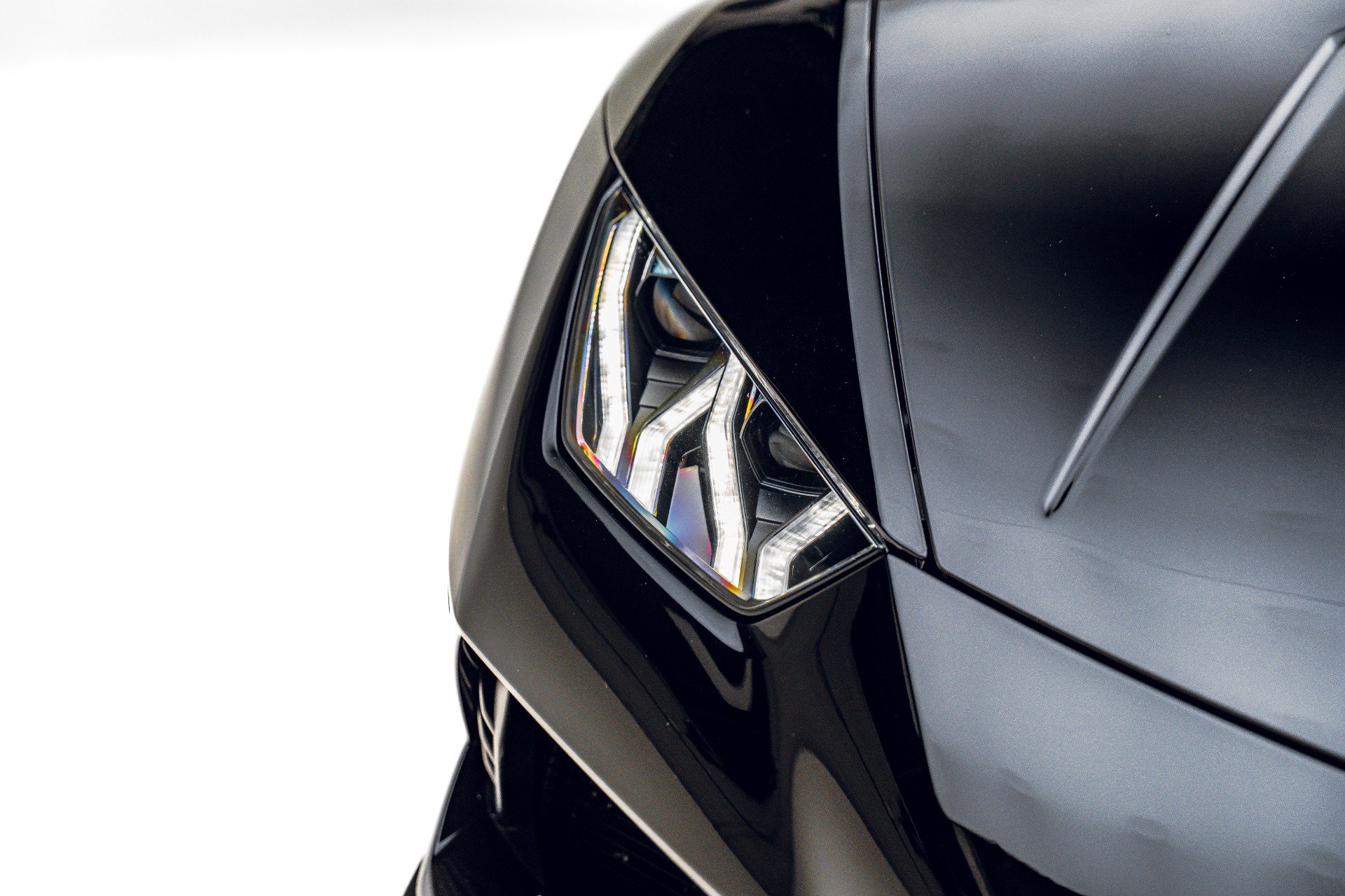 Used 2021 Lamborghini Huracan EVO RWD image 9