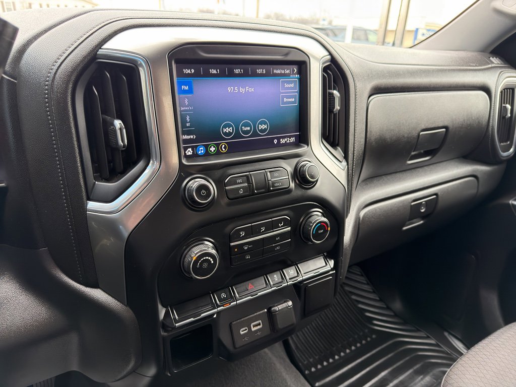 Used 2020 Chevrolet Silverado 1500 LT image 17
