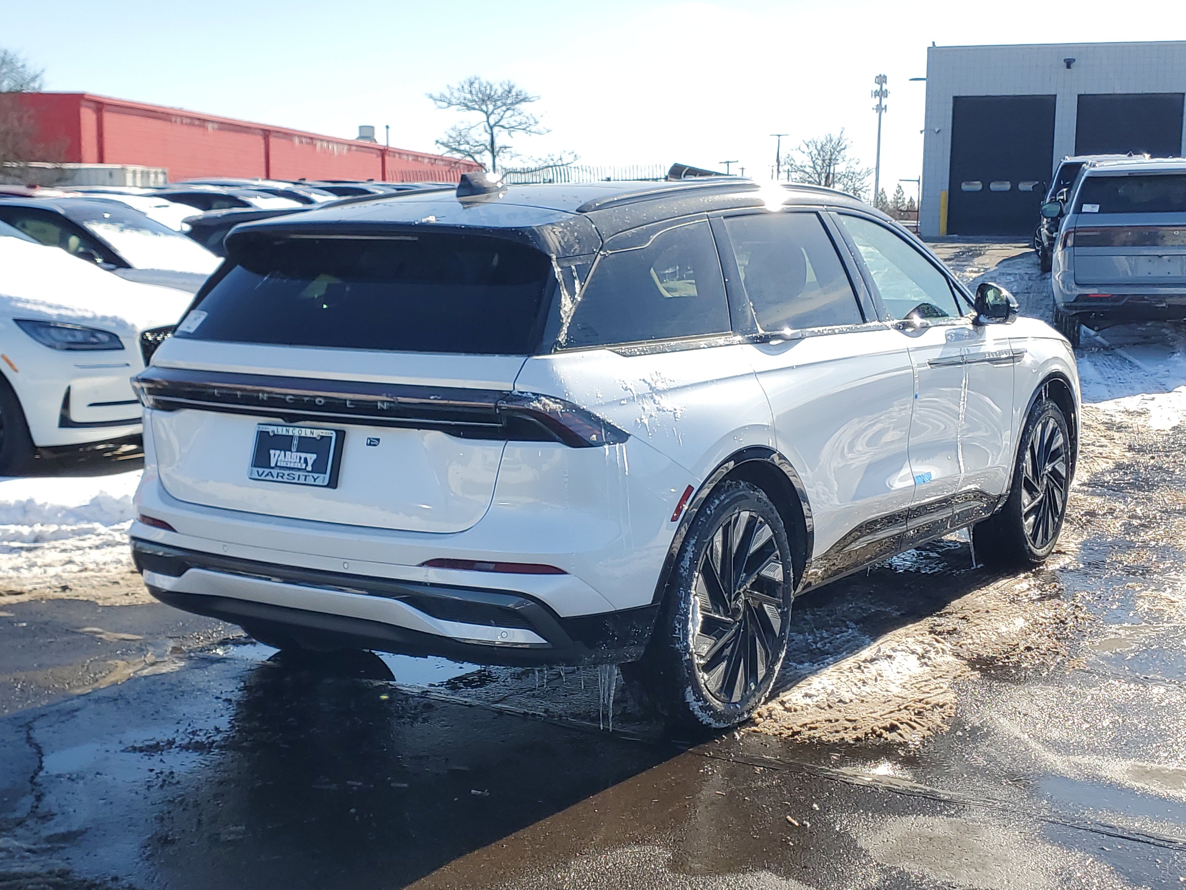 New 2026 Lincoln Nautilus Reserve w/ Jet Appearance Package image 4
