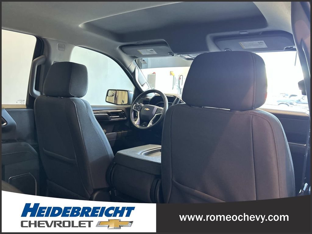 Certified 2024 Chevrolet Silverado 1500 LT AWD/4WD image 30