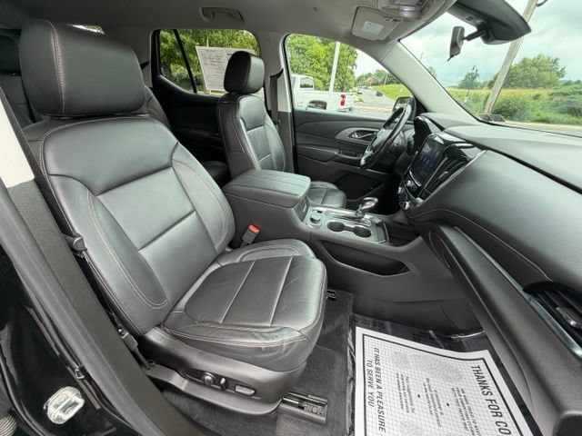 Used 2021 Chevrolet Traverse LT w/ LPO, Floor Liner Package AWD/4WD image 37