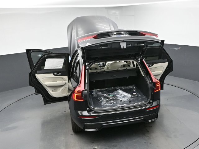 New 2027 Volvo XC60 B5 Ultra AWD/4WD image 51