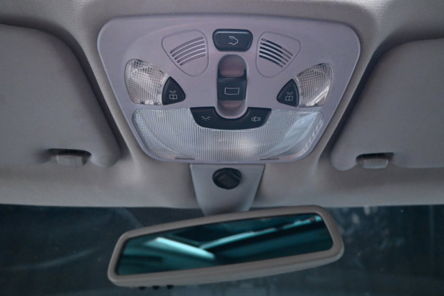 Used 2003 Mercedes-Benz C 230 Sedan image 93
