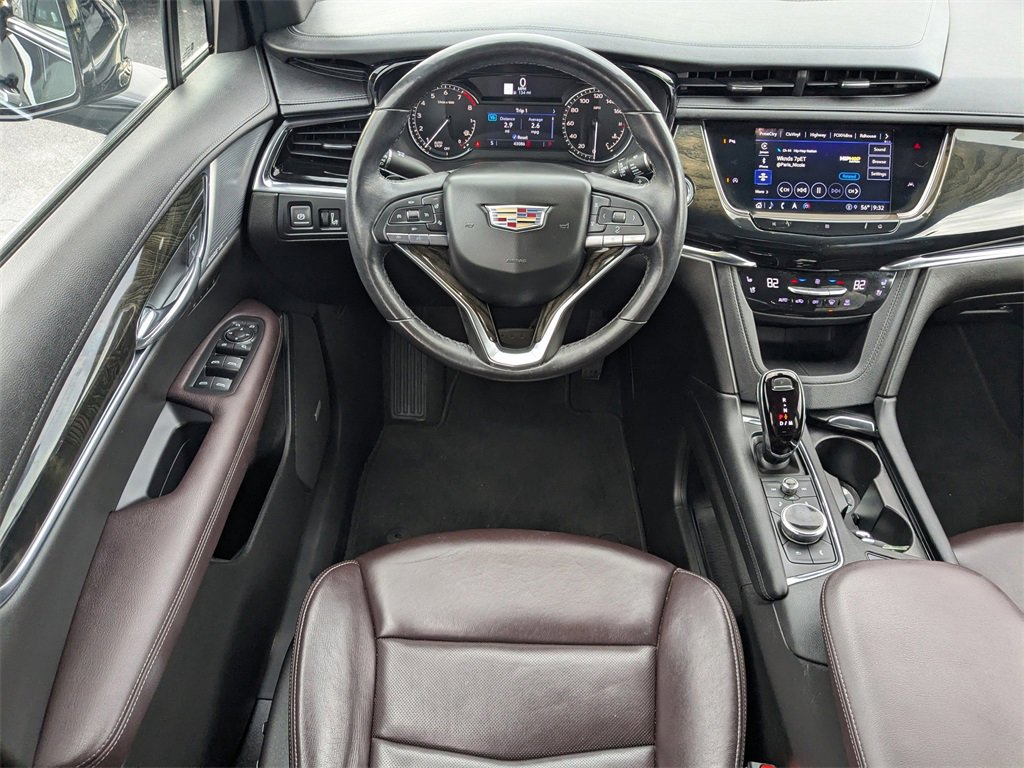 Used 2021 Cadillac XT6 Premium Luxury image 18