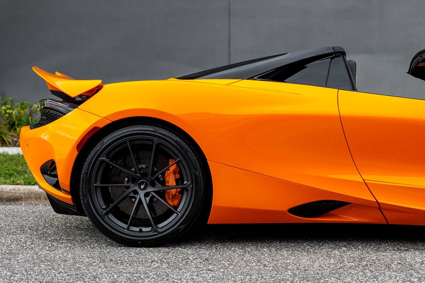 New 2027 McLaren 750S Spider RWD image 13