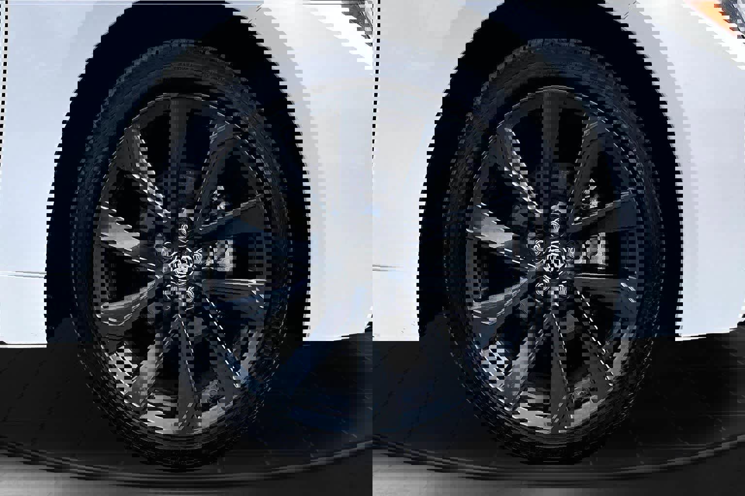 Used 2025 Toyota Corolla SE FWD image 34