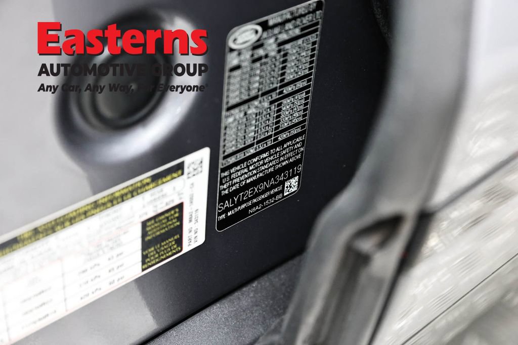 Used 2022 Land Rover Range Rover Velar R-Dynamic S AWD/4WD image 36