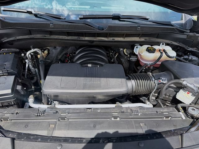 Used 2024 Chevrolet Suburban LT AWD/4WD image 30