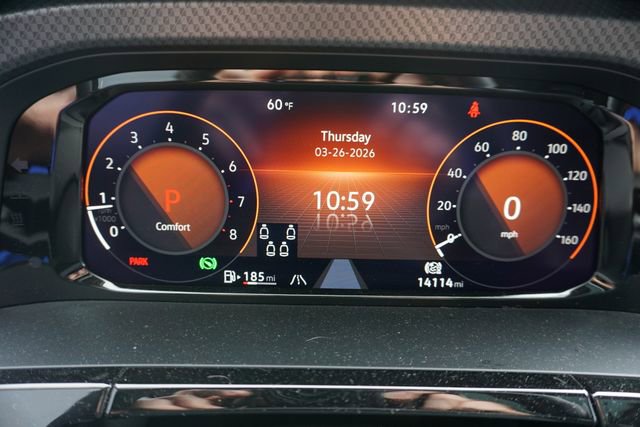 Used 2025 Volkswagen Atlas Peak Edition SE image 19