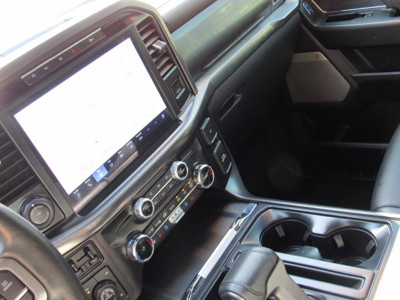 Used 2024 Ford F150 Lariat AWD/4WD image 33