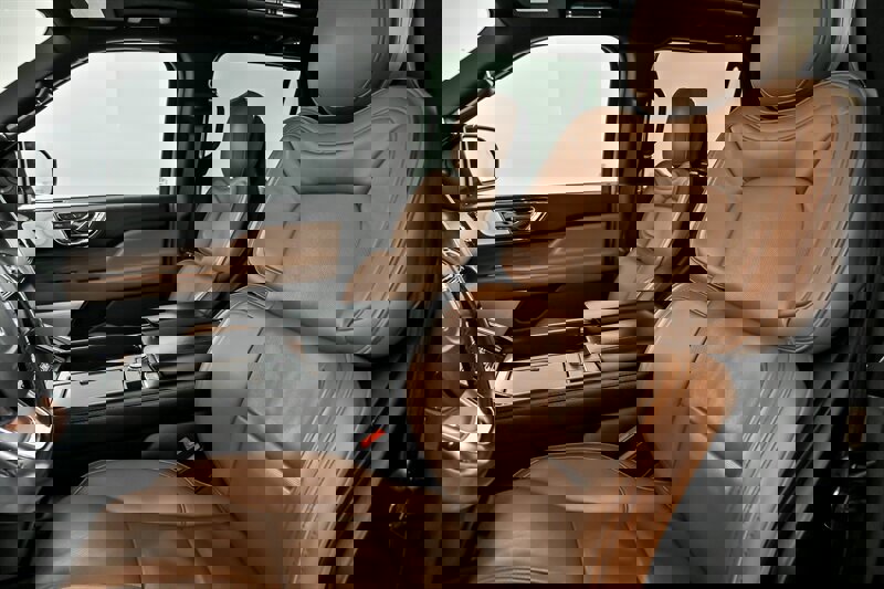 Used 2019 Lincoln Navigator Reserve image 19