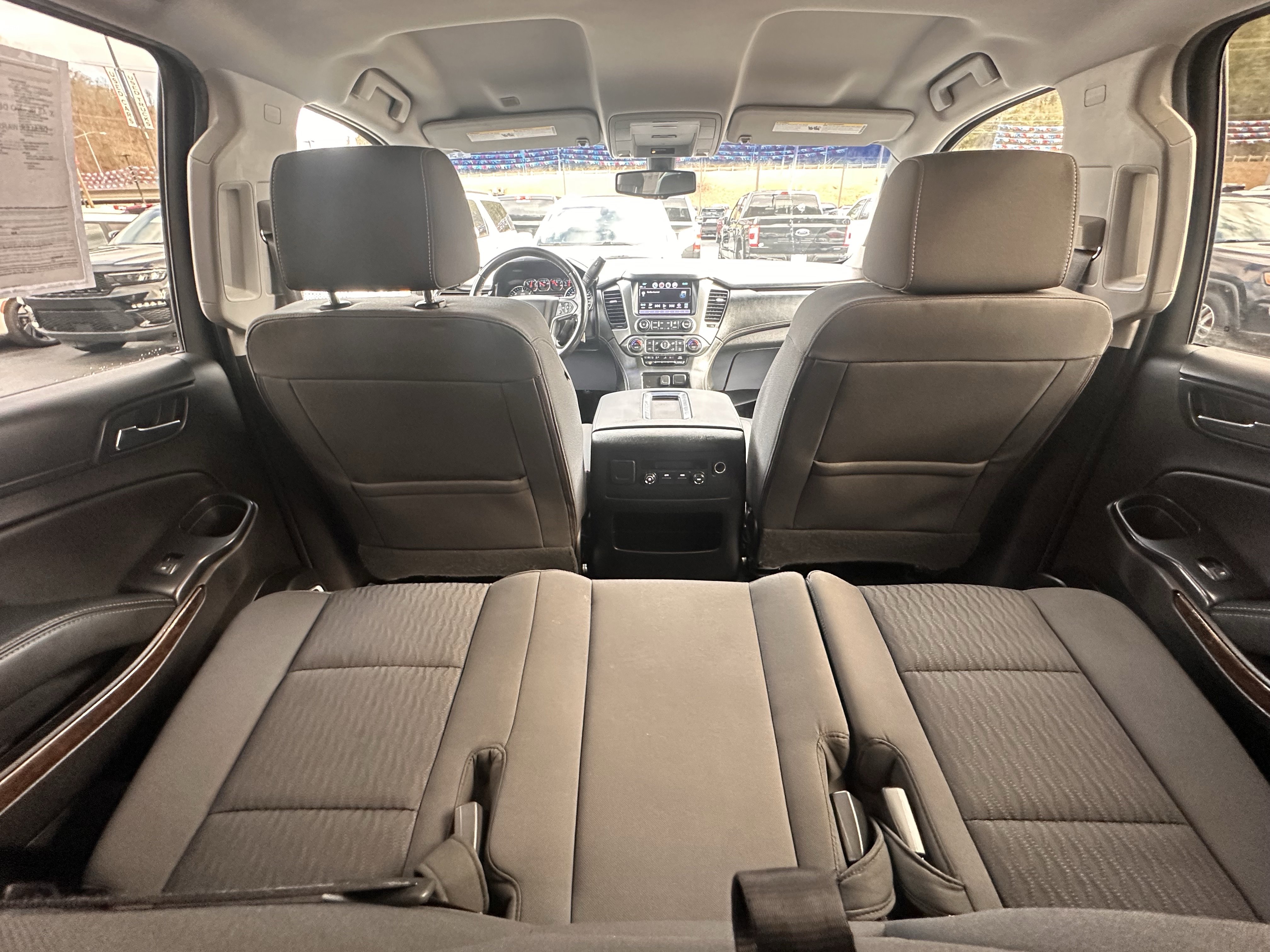 Used 2018 Chevrolet Tahoe LS w/ All-Season Package image 23