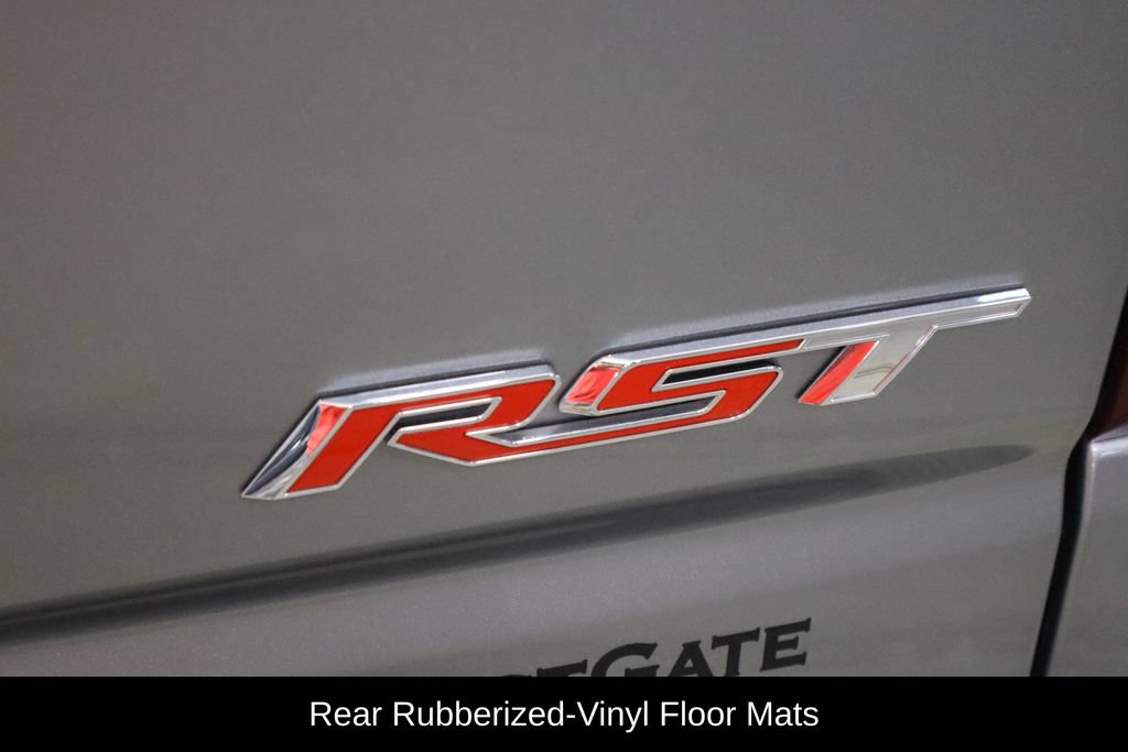 Used 2025 Chevrolet Silverado 1500 RST AWD/4WD image 44