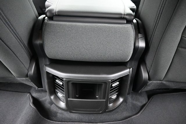 New 2027 RAM 1500 Express AWD/4WD image 25