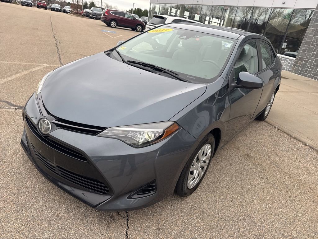 Used 2017 Toyota Corolla LE w/ Carpet Mat Package (TMS) image 5