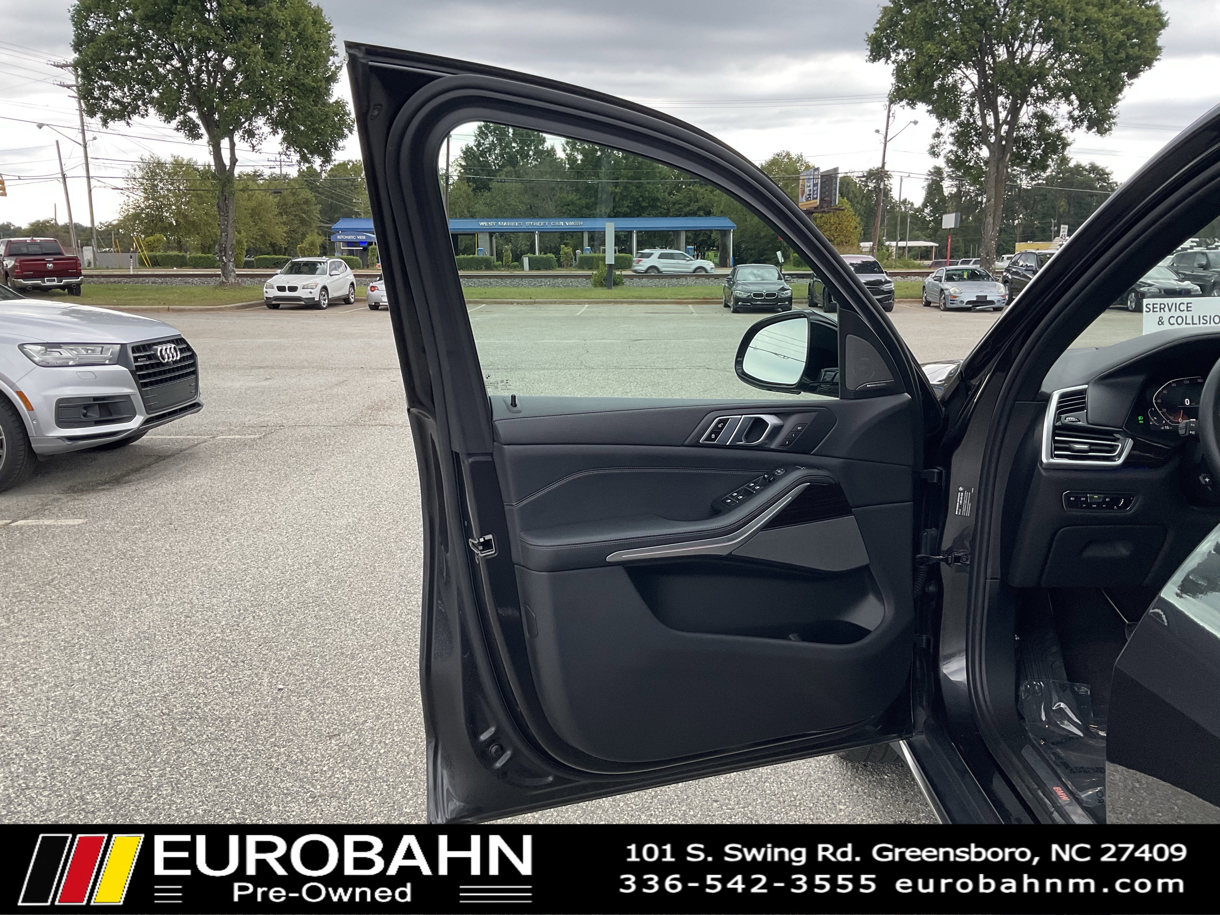 Used 2019 BMW X5 xDrive40i w/ Executive Package image 9