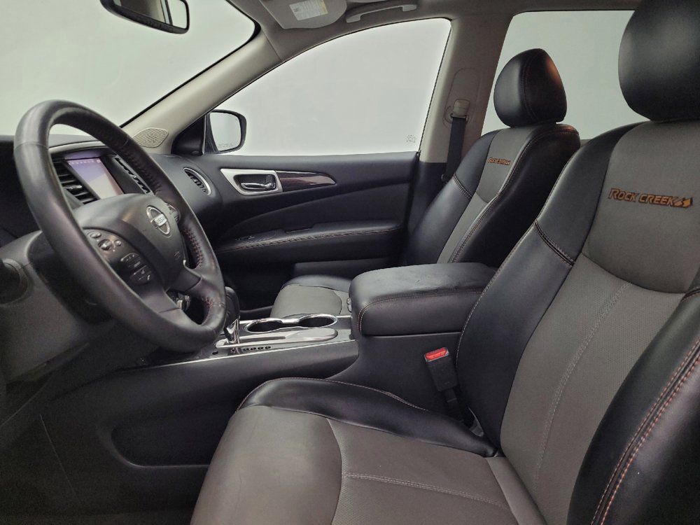 Used 2020 Nissan Pathfinder SL FWD image 17