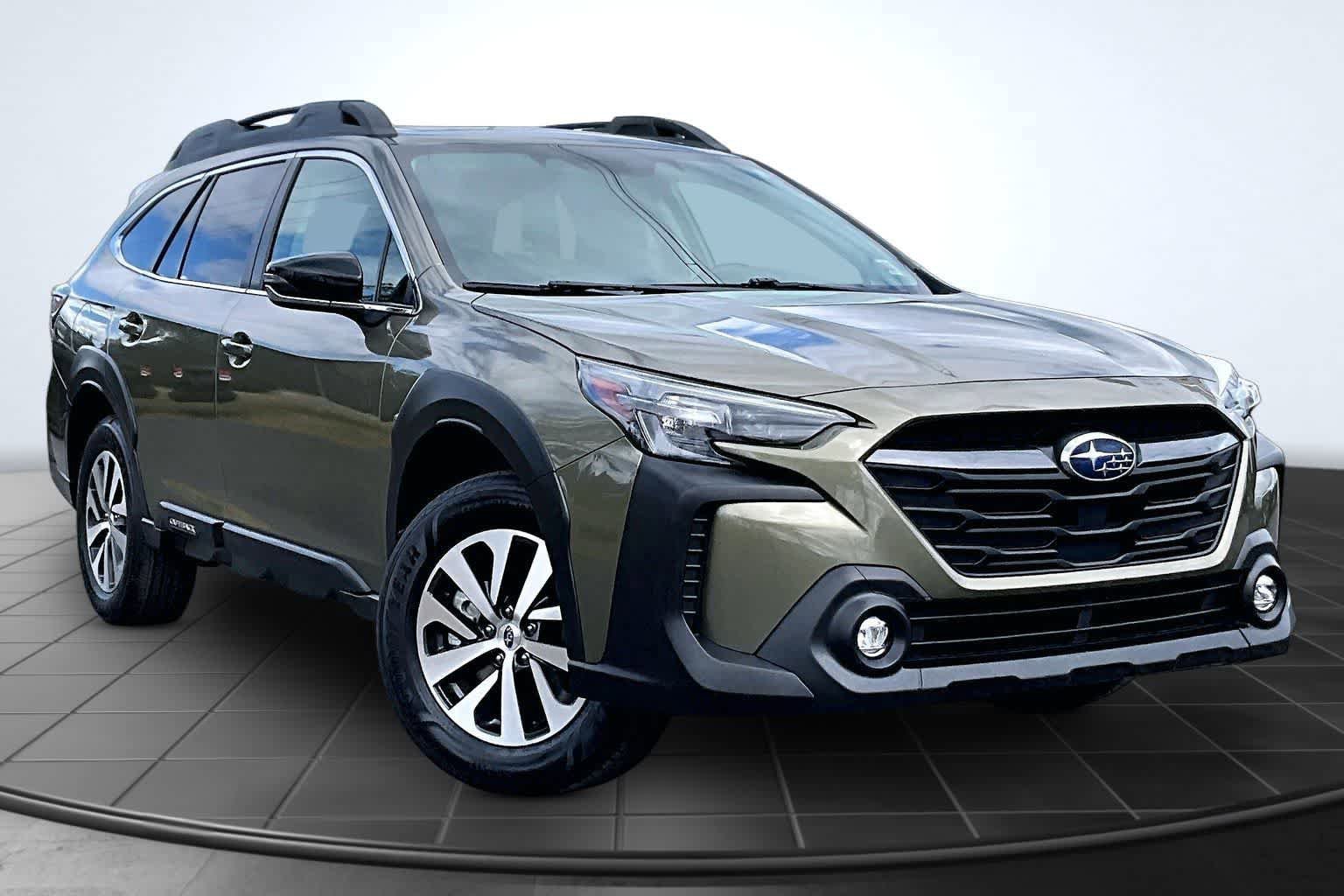 Used 2025 Subaru Outback Premium AWD/4WD image 22