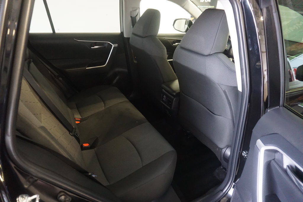 Certified 2025 Toyota RAV4 XLE AWD/4WD image 21